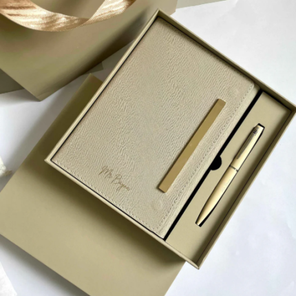 Coffret Cadeau PERSONNALISÉ Prestige : Bloc-note Magnétique & Stylo de Luxe